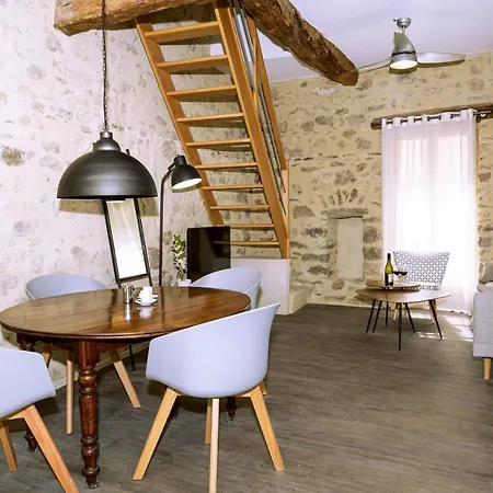 - La Maison Du Chateau - By Domaine Riberach Vendégház Bélesta