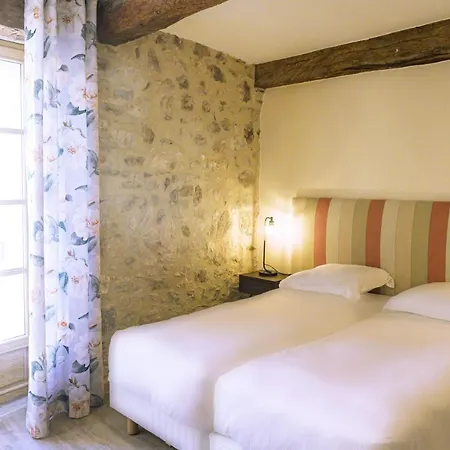 - La Maison Du Chateau - By Domaine Riberach Guest house *