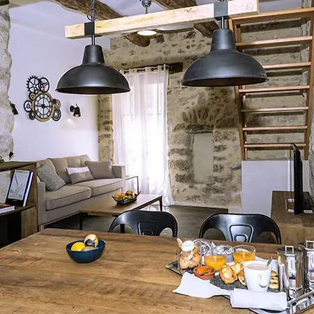 - La Maison Du Chateau - By Domaine Riberach 3*