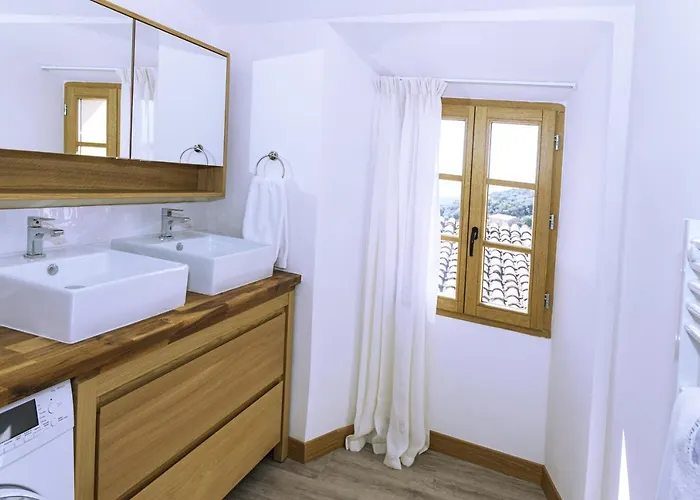 Gasthuis - La Maison Du Chateau - By Domaine Riberach 3*